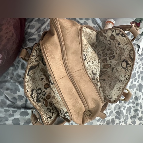 BLACK RIVET LARGE BROWN GENUINE LEATHER 4 COMPARTMENT PURSE 👛 - Picture 10 of 14